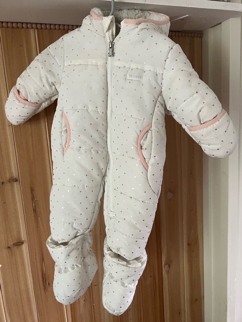Oshkosh B’Gosh Baby Girl Bunting Snow Suit 3-6 months
